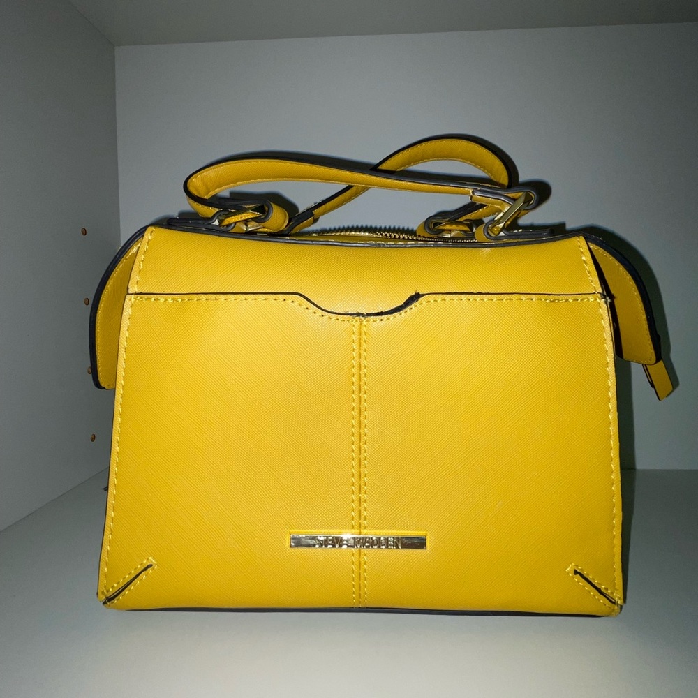 Steve Madden cross body yellow purse